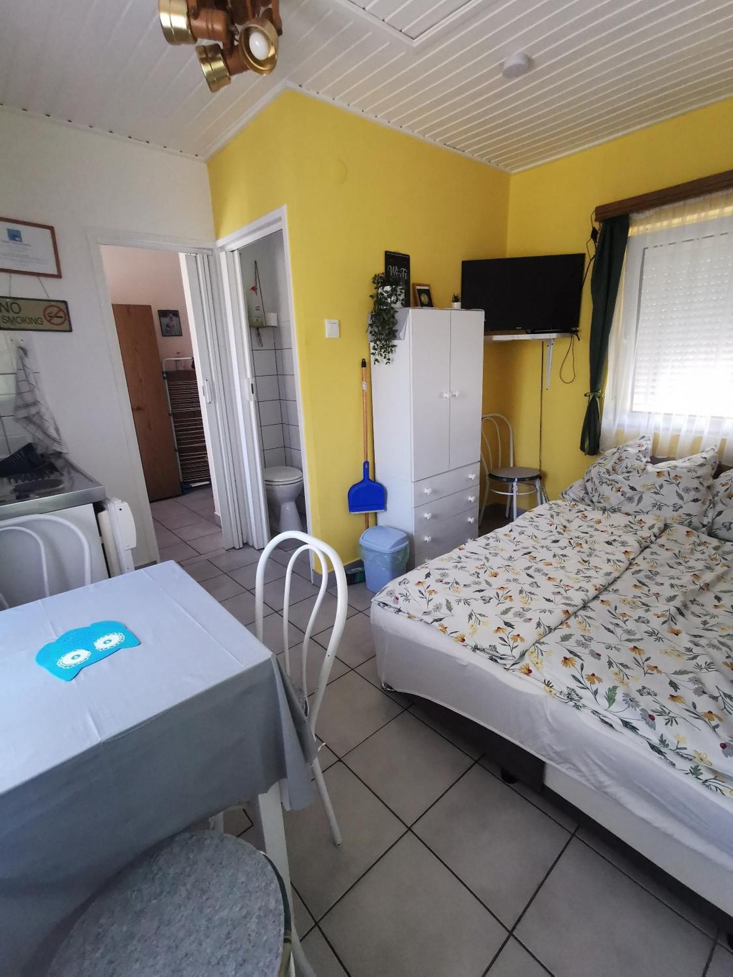 Oazis Apartman Szántód Kamer foto